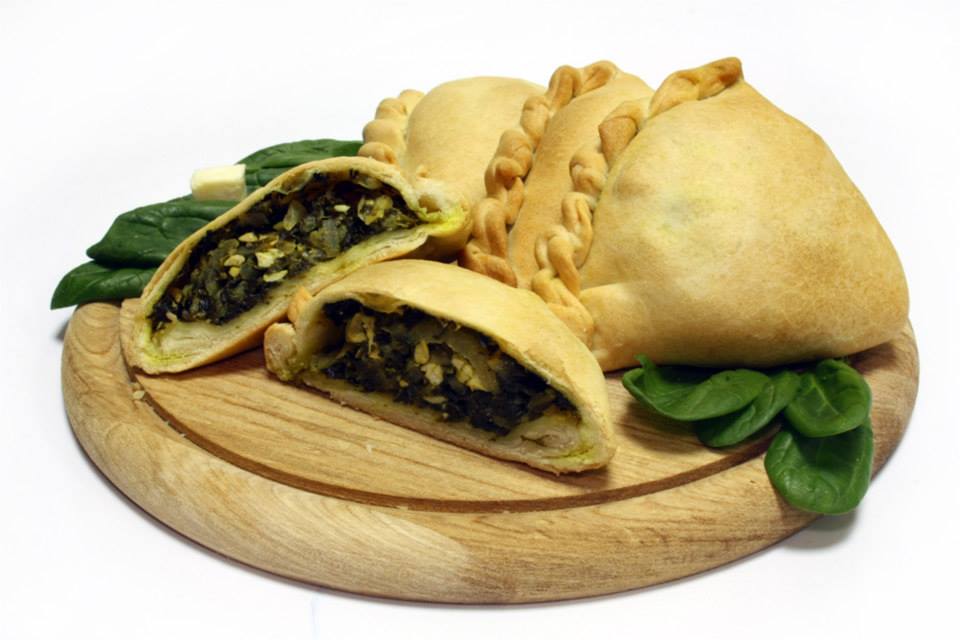 Самос со шпинатом и тофу