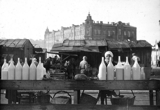 1930-е годы. Улица Бассейная