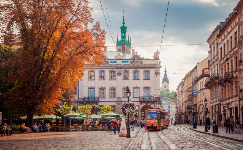 Escape from autumn: TOP-5 atmospheric places of Lviv region